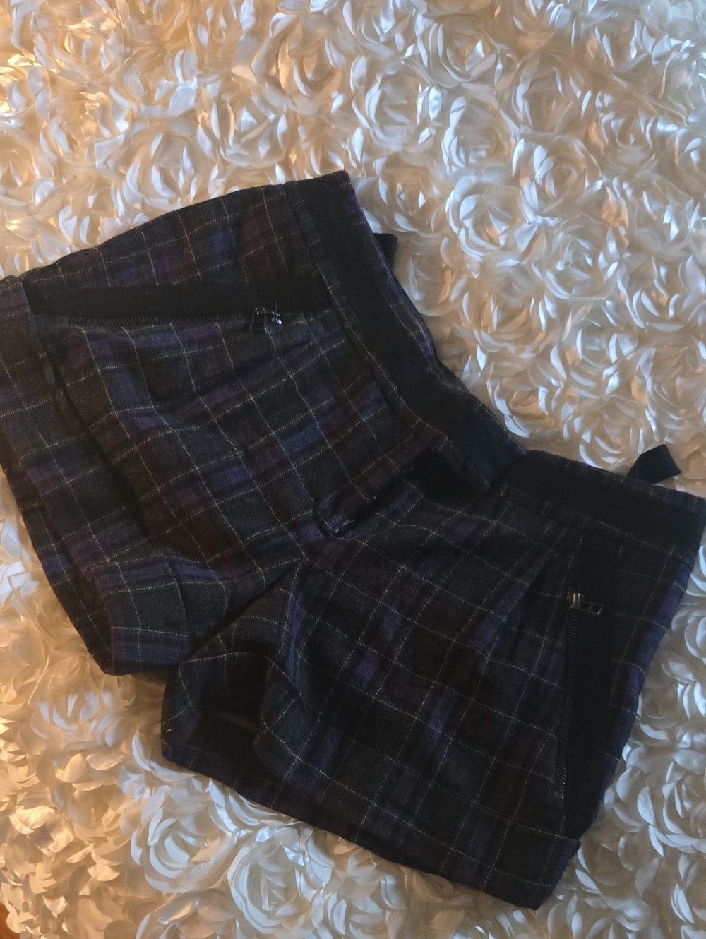 L.A.M.B. Black and Dark Purple Plaid Waistband Shorts Size 8